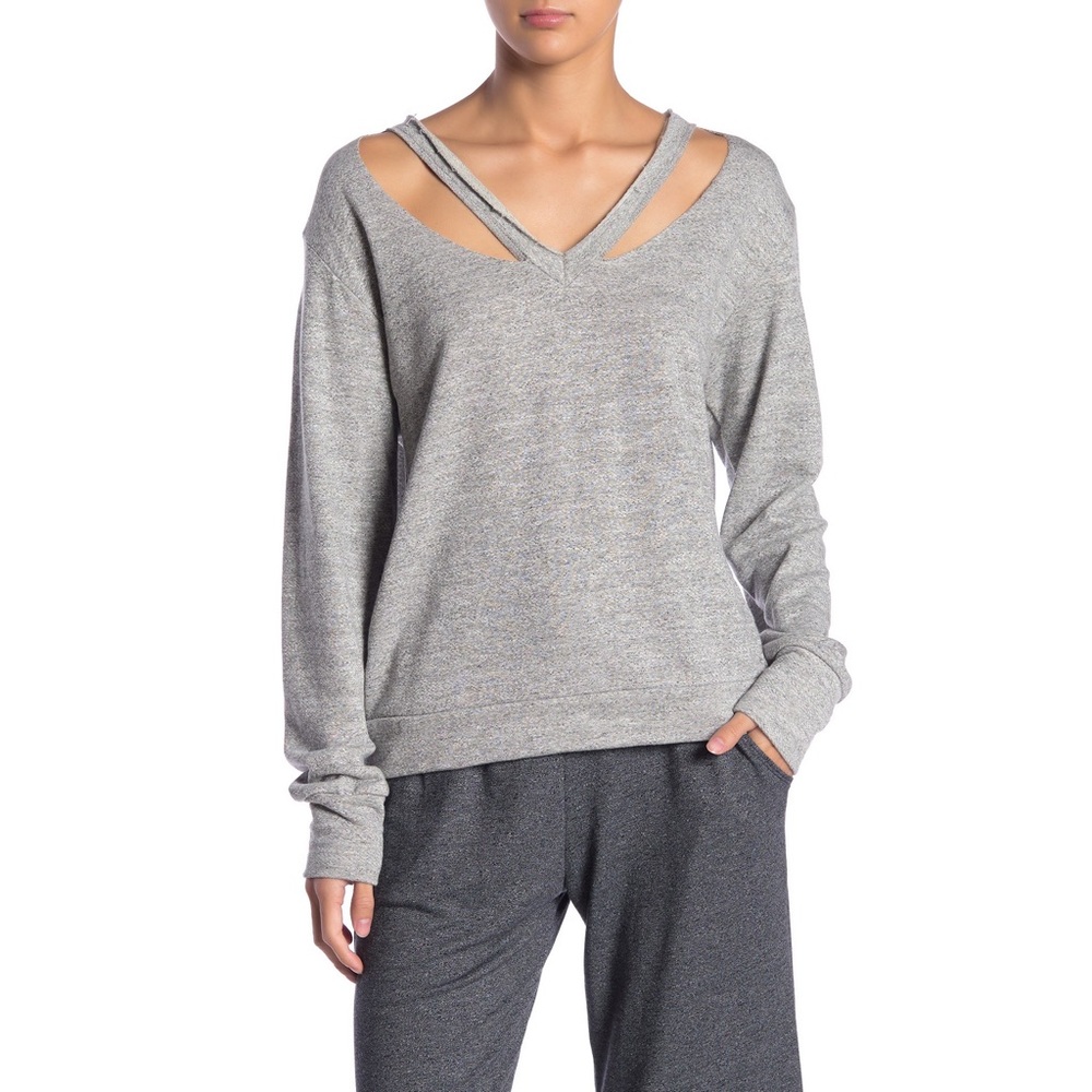 Elan gray sweater